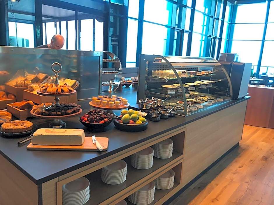 Okeanos Suites Herzliya Hotel by Herbert Samuel