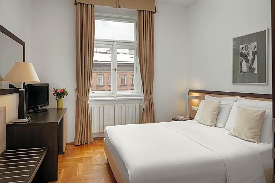 Hotel Praga 1