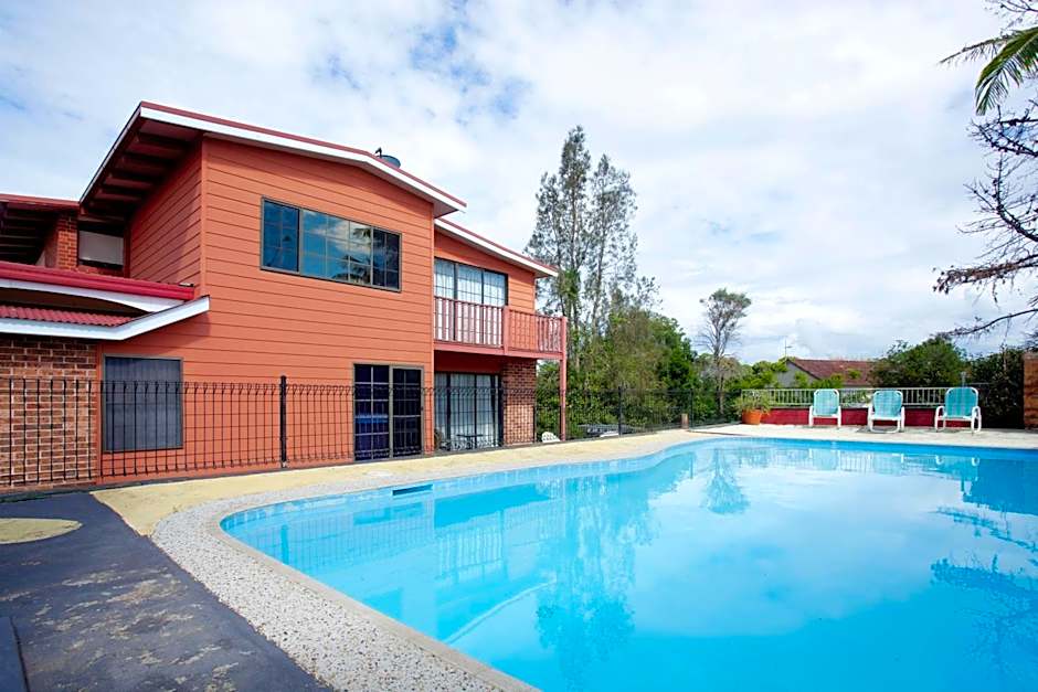 Riverview Motor Inn