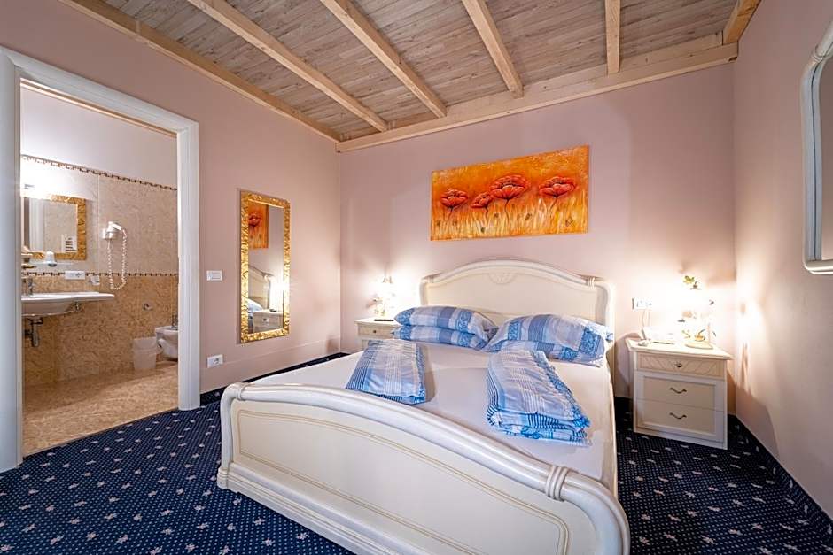 Borgo dei Poeti Romantik Hotel