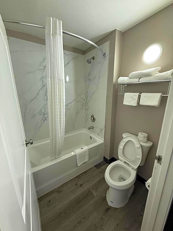 Motel 6-Enfield, CT - Hartford