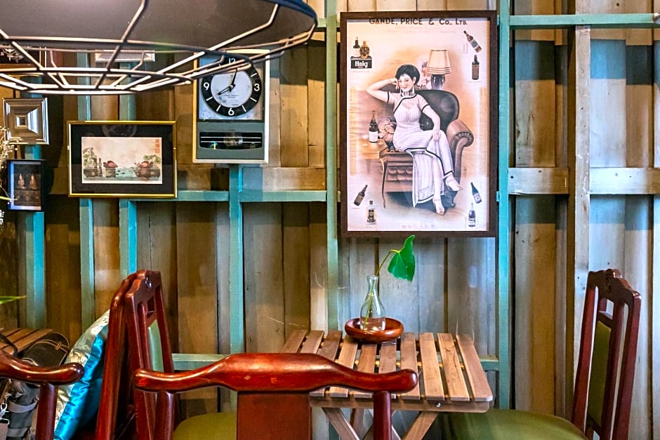 Live Local Cafe and Hotel 420 Cannabis Friendly