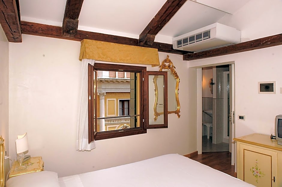 Hotel Malibran