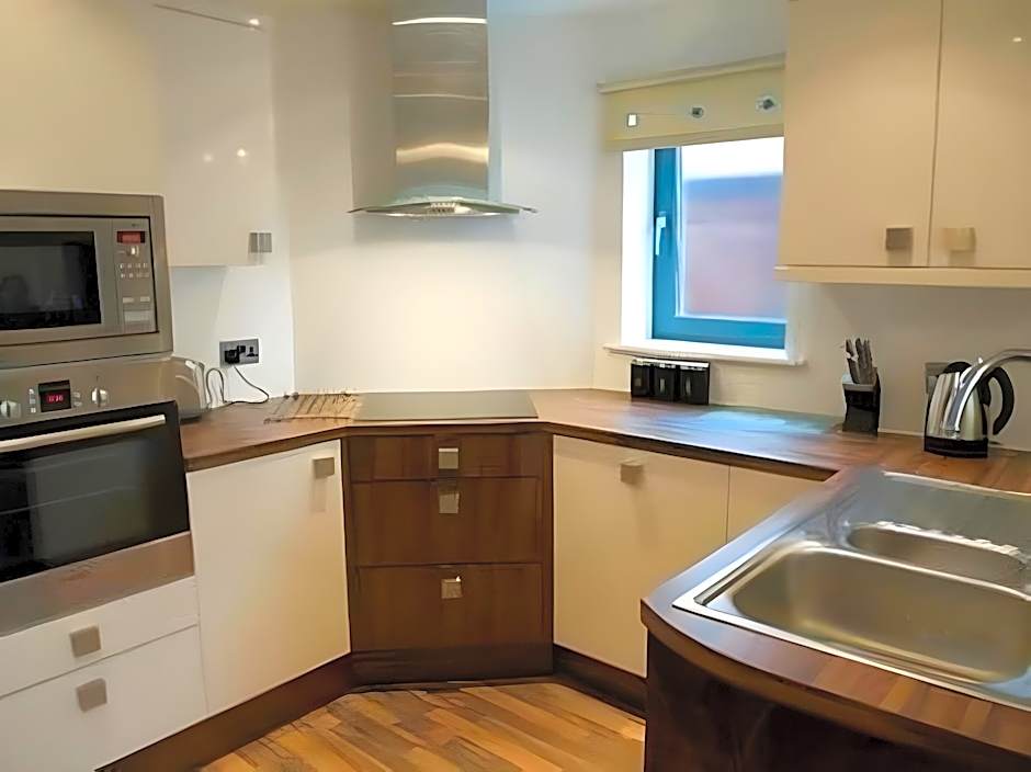 Dreamhouse Apartments Manchester City West