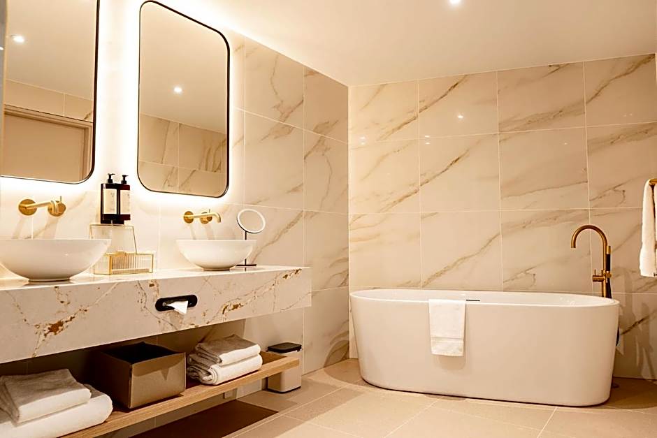 Van der Valk Hotel Paris CDG Airport