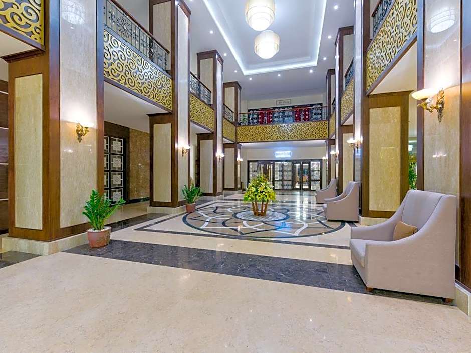 Muong Thanh Holiday Quang Binh Hotel