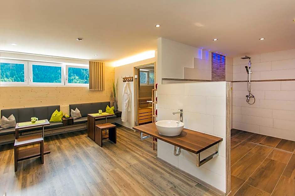 Alpen Gasthof Apartments Hohe Burg