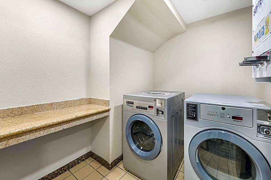 Quality Inn & Suites Sacramento Downtown Area