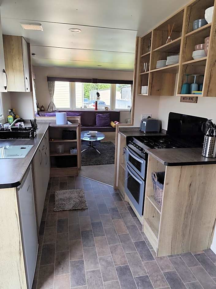 STATIC CARAVAN HOTEL in EDINBURGH