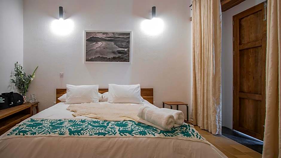 Hotel Sin Nombre