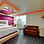 Romantic Inn & Suites