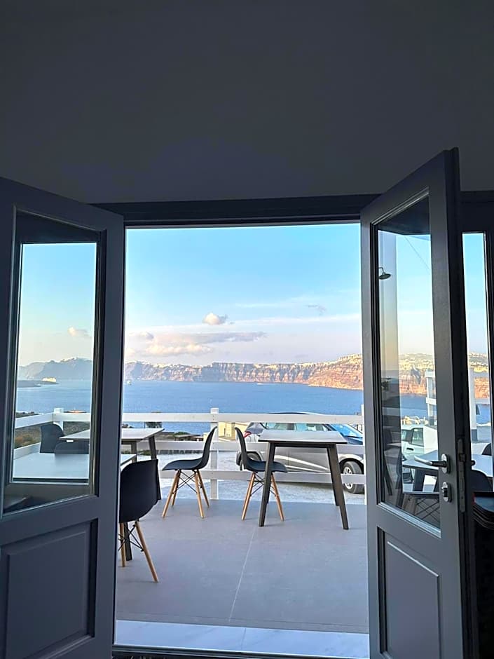 Pancratium Villas & Suites