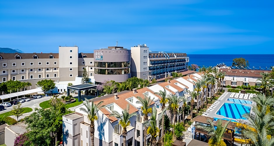 GRAVEL HOTELS SELECT