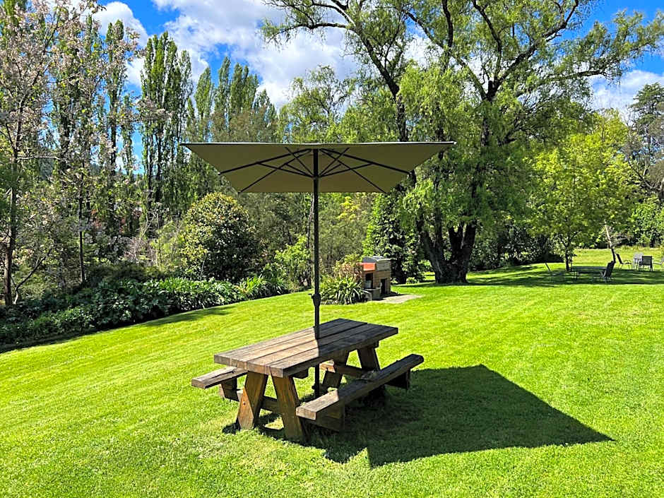 Riverbank Park MOTEL