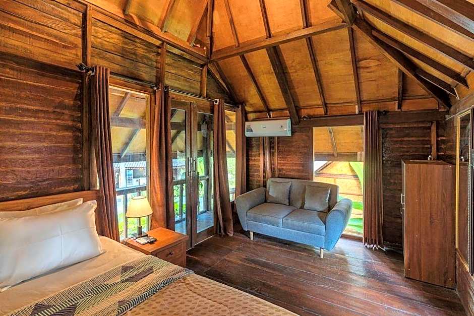 Tahlia's Villa