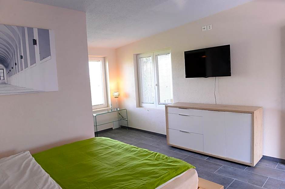 Hotel Belp Bern Airport Free Parking