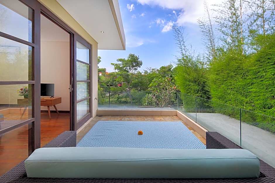 Beautiful Bali Villas - 6 mins walk to the beach