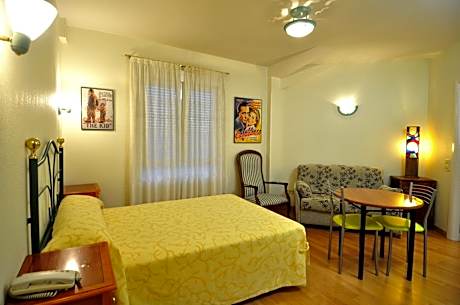 Hotel Apartamentos Aralso Sotillo