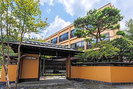 Nikko Hoshinoyado Hotel