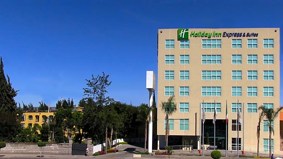 Photo 1 of 50 of Holiday Inn Express & Suites Queretaro By IHG