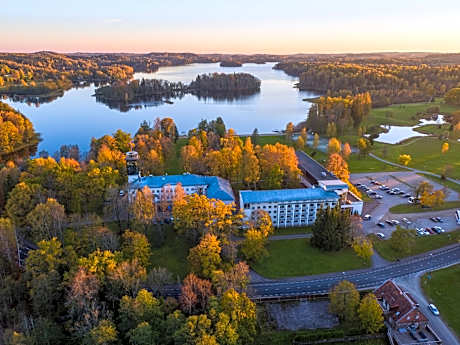 Pühajärve Spa & Holiday Resort