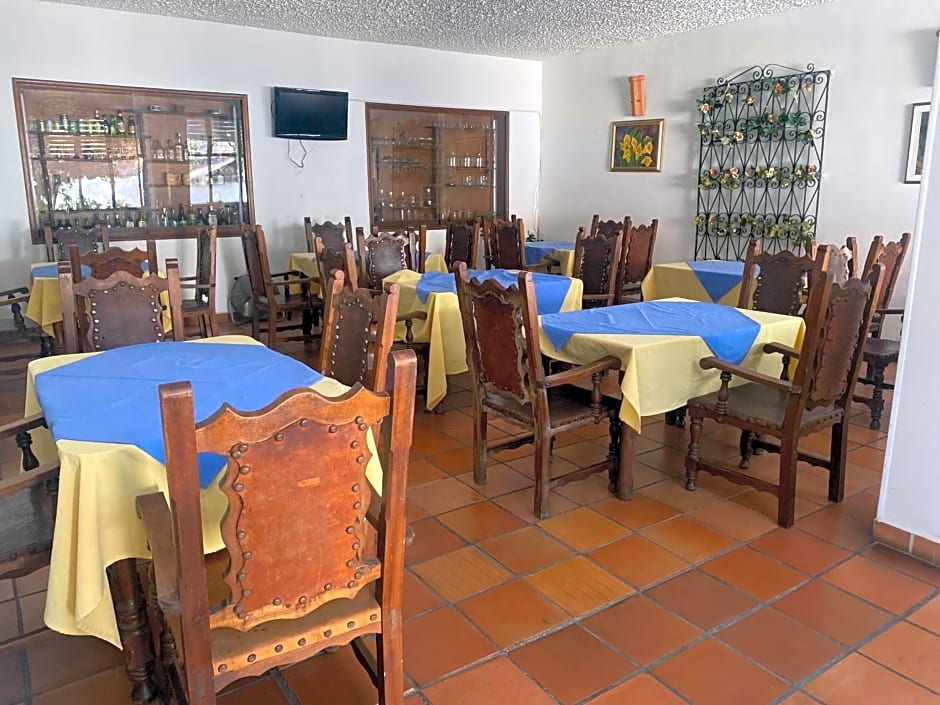 Hotel Colonial Plaza