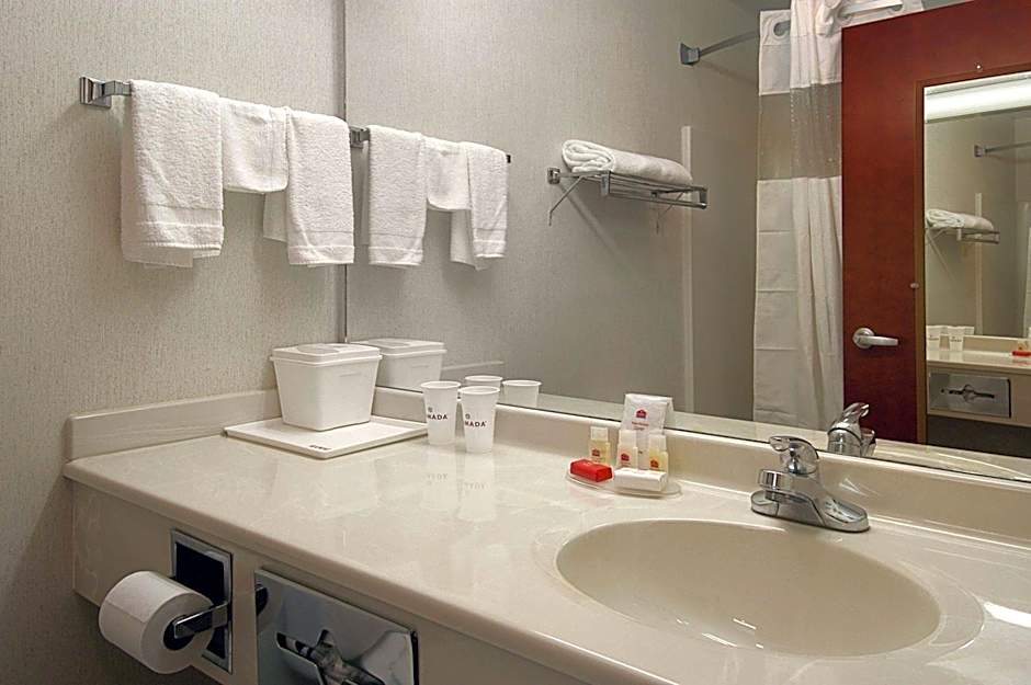 Ramada Limited Mount Sterling