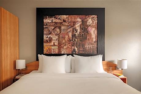 Comfort Room 1 Double Bed