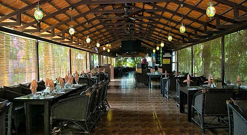 Hotel Hampi International