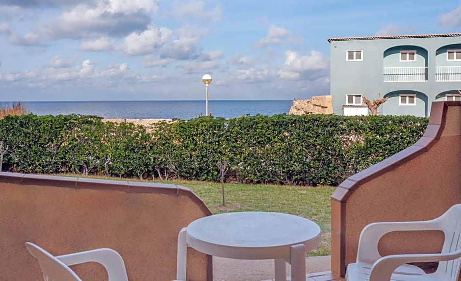 Apartamentos Lentiscos by MIJ