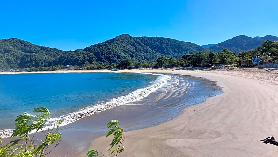 Maury Chalés Boiçucanga