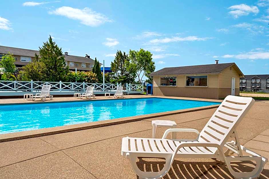 Days Inn by Wyndham Fredericton