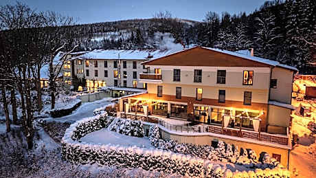 Malinowy Dwór Hotel Medical SPA