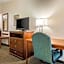 Quality Inn & Suites Tarpon Springs South