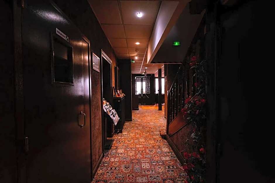 Metropol Hotel