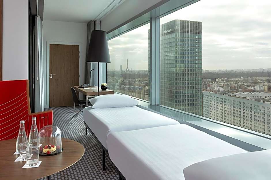 Melia Paris La Defense