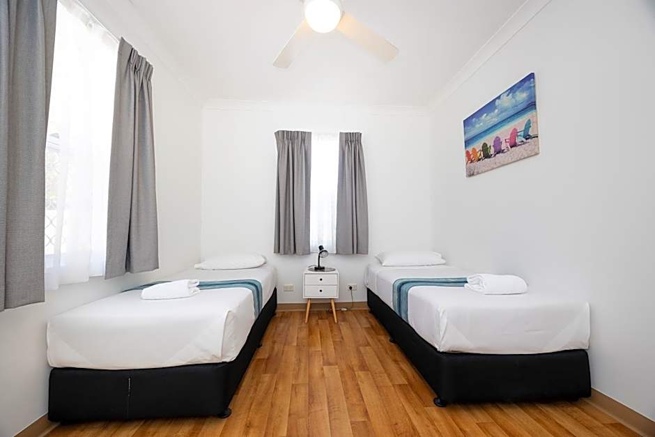 Forster Holiday Village