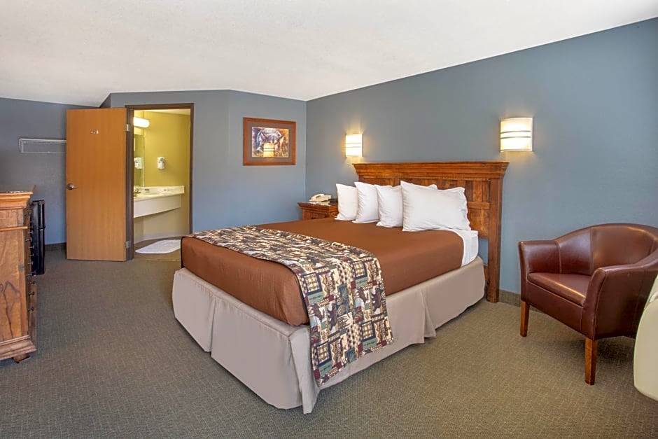 Travelodge by Wyndham Gardiner Yellowstone Park North Entr