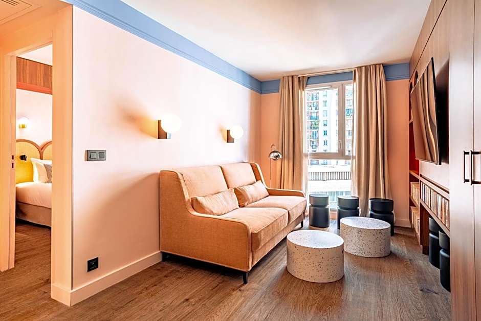 RockyPop Marseille Hotel