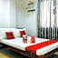 RedDoorz @ El Cuarto SRP Talisay