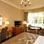 Grovefield House Hotel By Uno