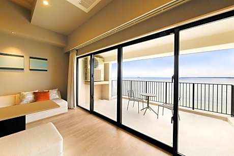 Quadruple Room with Sea View