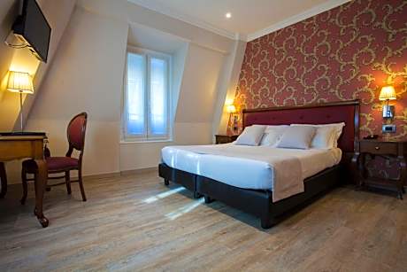 Triple Room with Sea View