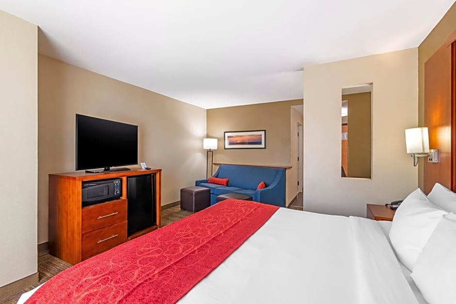 Comfort Suites Brunswick