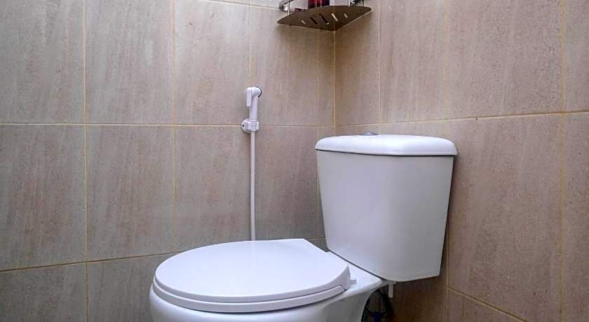 RedDoorz Syariah near UNIMUS Semarang