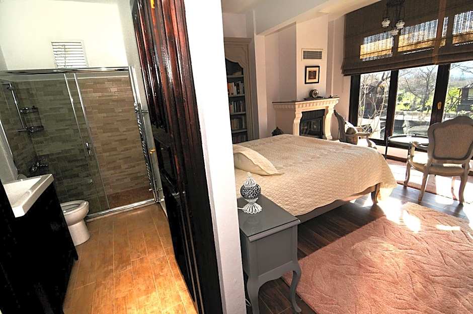 Beyaz Ev Agva - Adult only +15