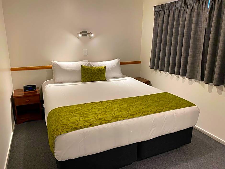 Townsman Motor Lodge