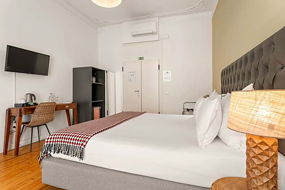 Casa do Bairro by Shiadu