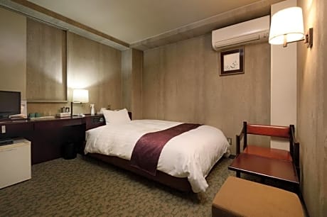 Double Room with Small Double Bed - Smoking