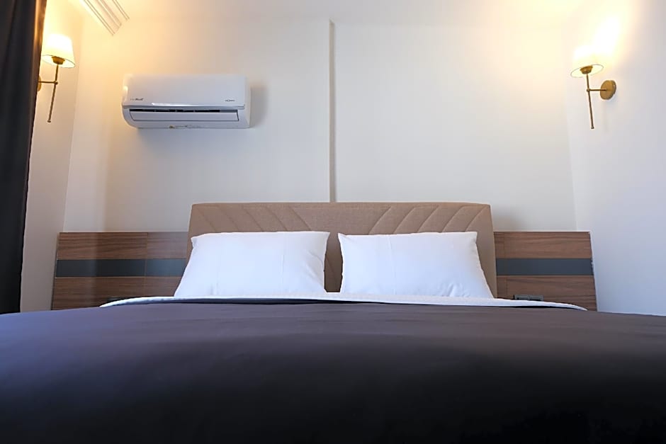 Ustun Hotel Alsancak